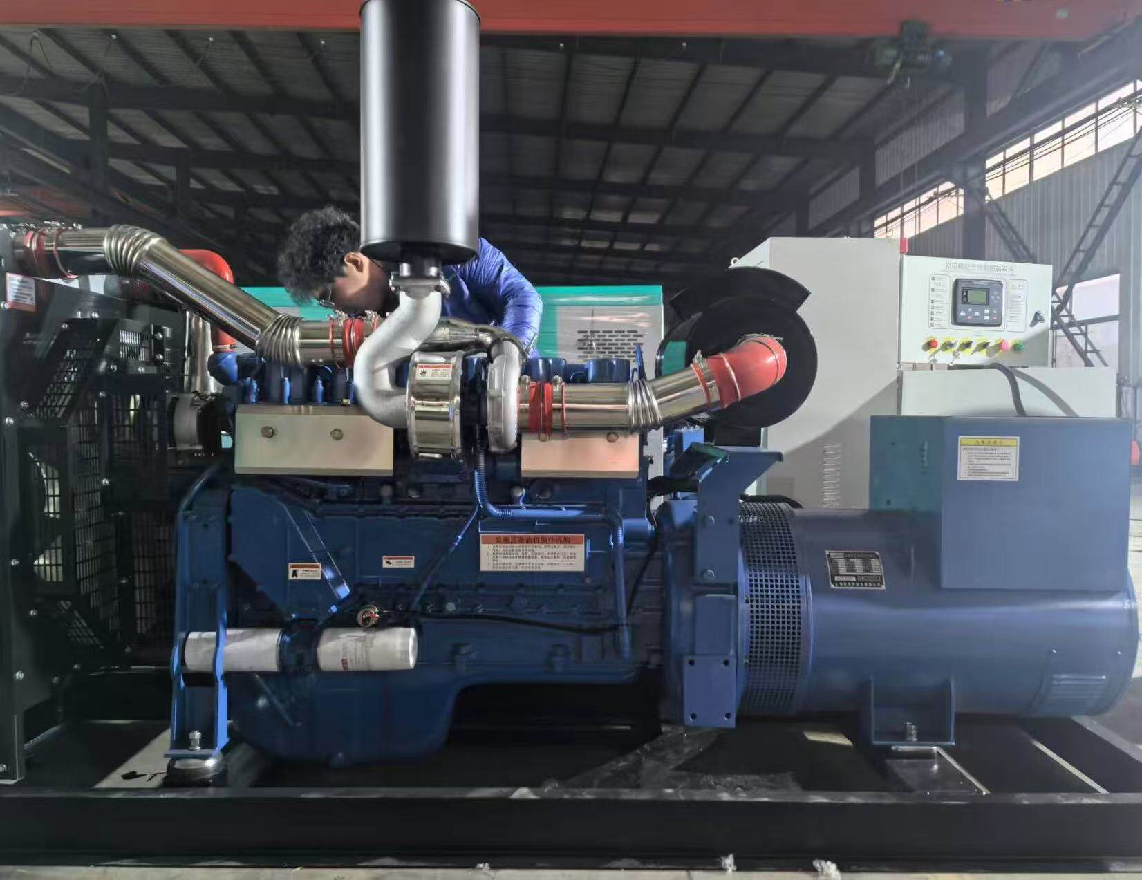 3月26日潍坊26年出厂潍坊300KW发电机组一套享受原厂质保网络拍卖公告