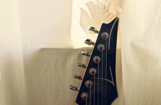 how long does it take to learn to play guitar