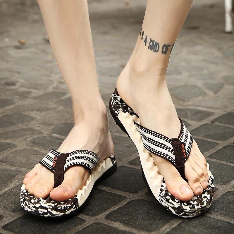 Men's Slippers 2026 New Summer Style Guangdong Flip-Flops Non-Slip Anti-Odor Wear-Resistant Outdoor Beach Thong Sandals Casual Slippers Men's Slippers 2026 New Summer Style Guangdong Flip-Flops Non-Slip Anti-Odor Wear-Resistant Outdoor Beach Thong Sandals Casual Slippers
