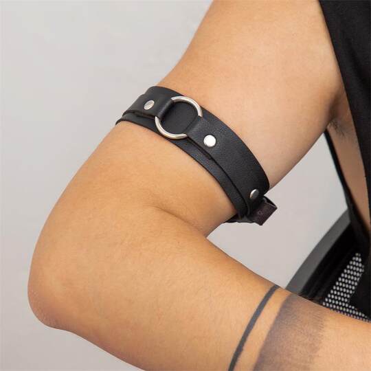 Punk leather armband men's shirt sleeve cuff sports raw leather armband arm strap arm decoration armband