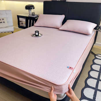 Class a phenyl ice silk mat summer bed cover style jacquard and high-quality mother and baby can use soft mat three-piece bed sheet