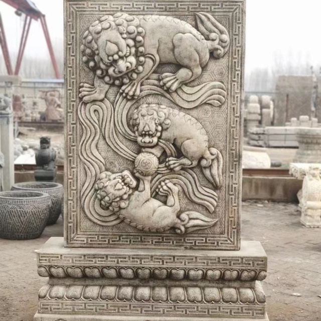 The straight podcast room of the yan990266950.