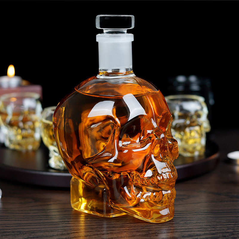 Wholesale skull wine bottles, creative sober wine dividers, wine utensils, glass wine cups, sealed wine storage, homemade bubble wine bottles