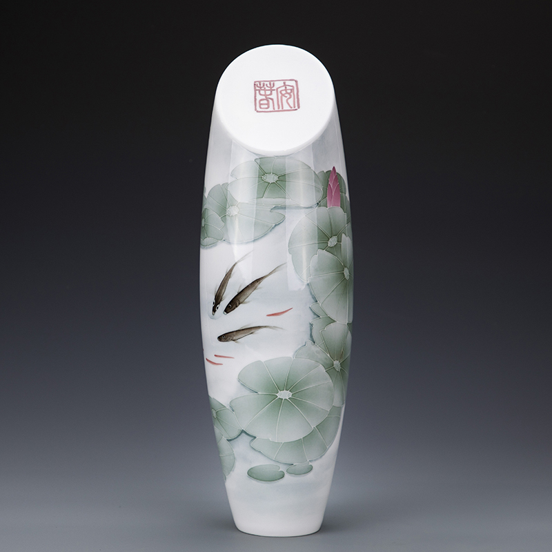 Chinese ceramic art master Zhu accounts for the first push of the Lotus Pond Bottle Collection