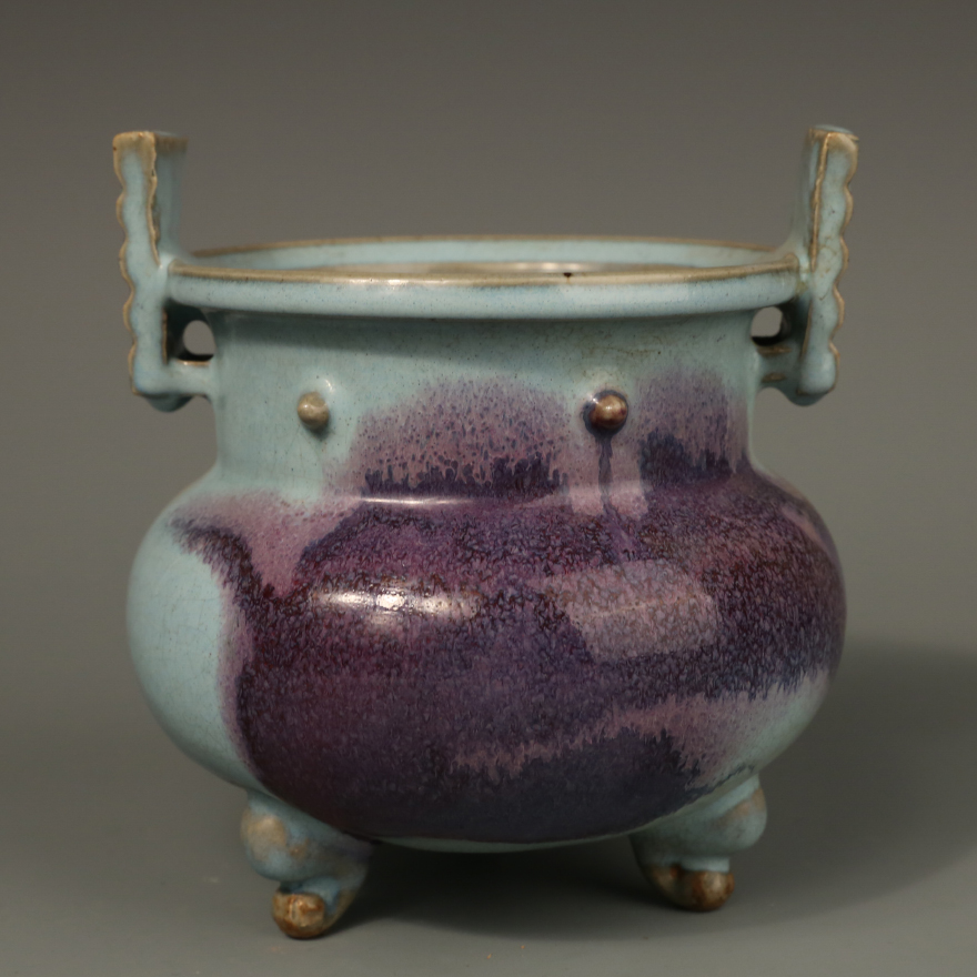 中国美術 鈞窯 紫斑釉 三足 双耳 香炉 高33.5cm(LC121) 中国美術 鈞窯 紫斑釉 三足 双耳 香炉 高33.5cm(LC121)