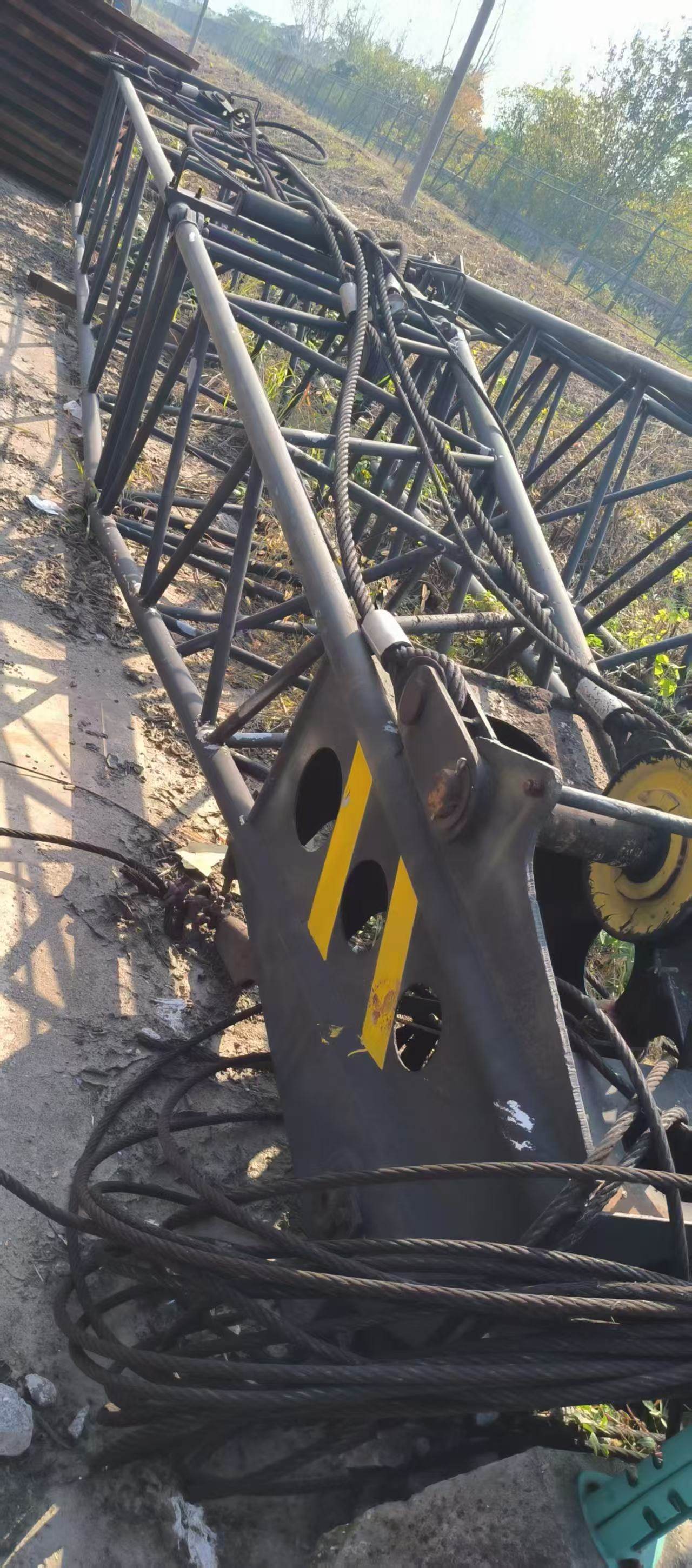 1月8日南京【贯通拍卖684】码头移动码头吊机网络拍卖公告