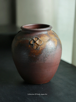 Japan Bizen-yaki Shibaoka Xiangshan engraved plum pattern flax pot with inscription