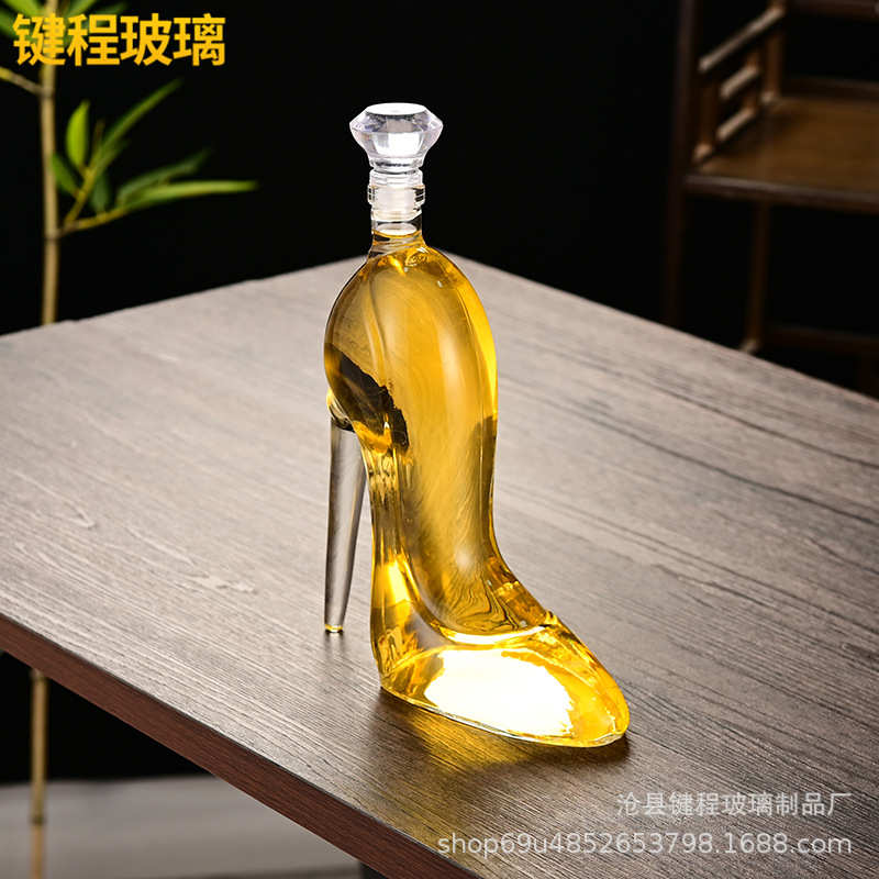High heels soaking wine bottles, glass craft white wine bottles sealing creative glass red wine container soaking wine bottles