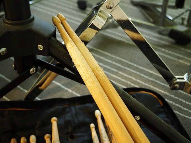 how to tune a kick drum