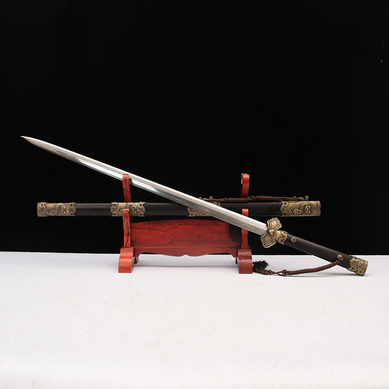 The first heart sword Jiang Lihua senior craft artist with no blade sword