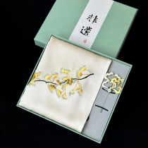 Su embroidered silk pure hand embroidered scarf velvet flower brooch set box Knowing Autumn Chinese style handicrafts