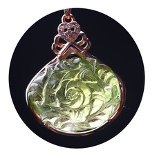 Украшения на шею 7.35克精美天然绿碧玺吊坠镶嵌女款礼品 送鉴定证书k