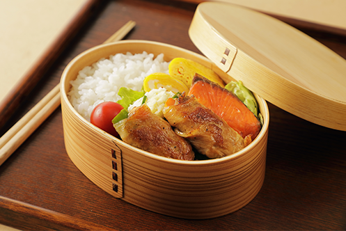 Choosing a Japanese Bento Box: All You Need to Know