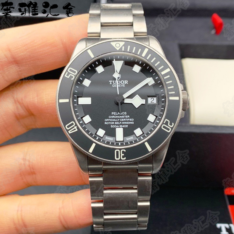 Discounted Price: Rrp 34,400. Tudor Watch, Submariner Model, 42mm, Automatic Mechanical, Men'S, 98% New, 25600Tn, Genuine