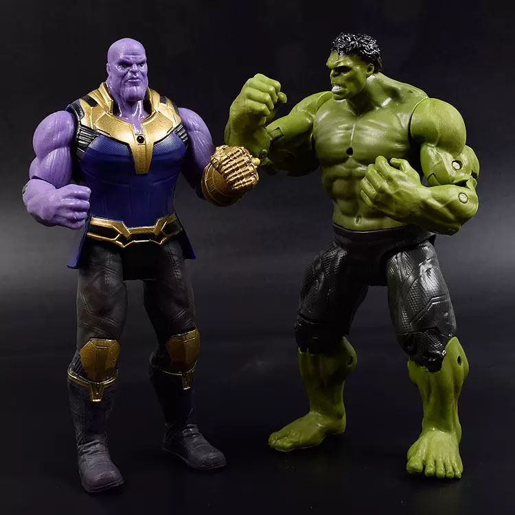 Сделанная вручную игрушка-модель железа Авангард союз 3 жетон (Avengers alliance 3 thans hand-made toy movable model Iron)