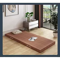 Темно -коричневый (толщиной около 5 см)