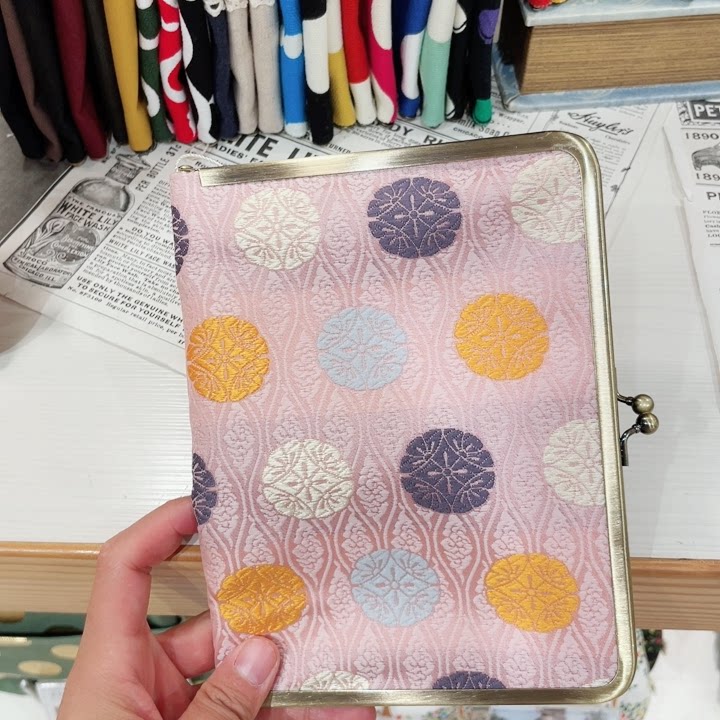 Japan gold pocket A6 handbag for 45 days shipping without changing reminders