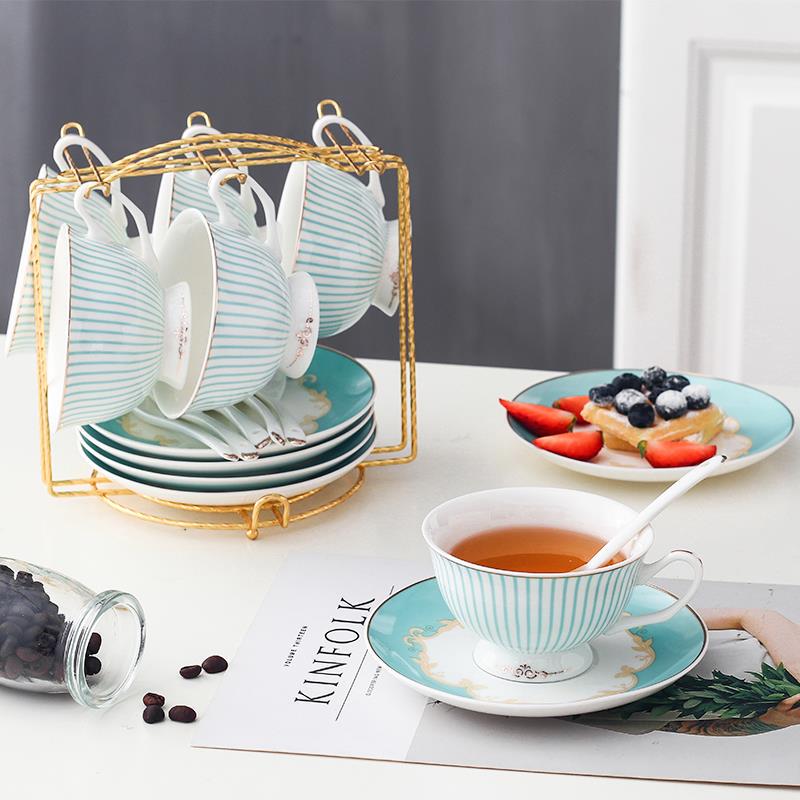 Bone China Exquisite Coffee Cup European Style Small Luxury American Coffee Cup and Saucer English Afternoon Tea Cup Tea Set for Home and Office Use