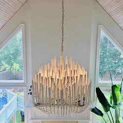 Modern Designer French-Style Natural Wood Branch Minimalist Creative Pendant Light for Hotel, Living Room, Dining Room, Bedroom, and Model Home
