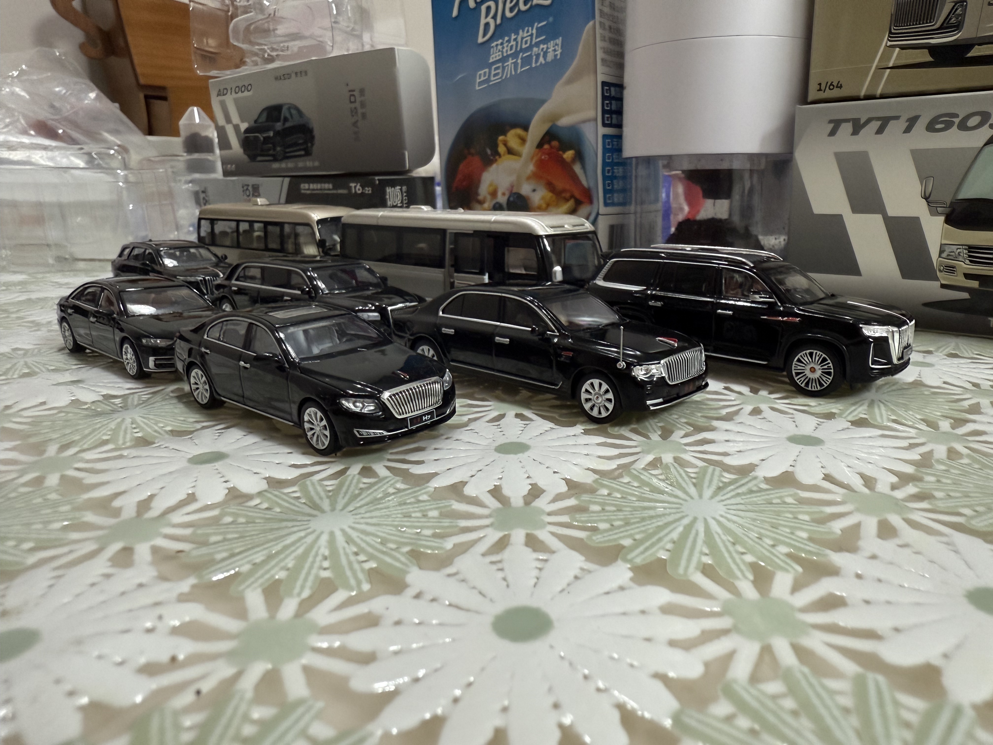 CRRC 模型 拓意XCARTOYS 1/64合金汽车模型玩具俄罗斯总统车-淘宝网