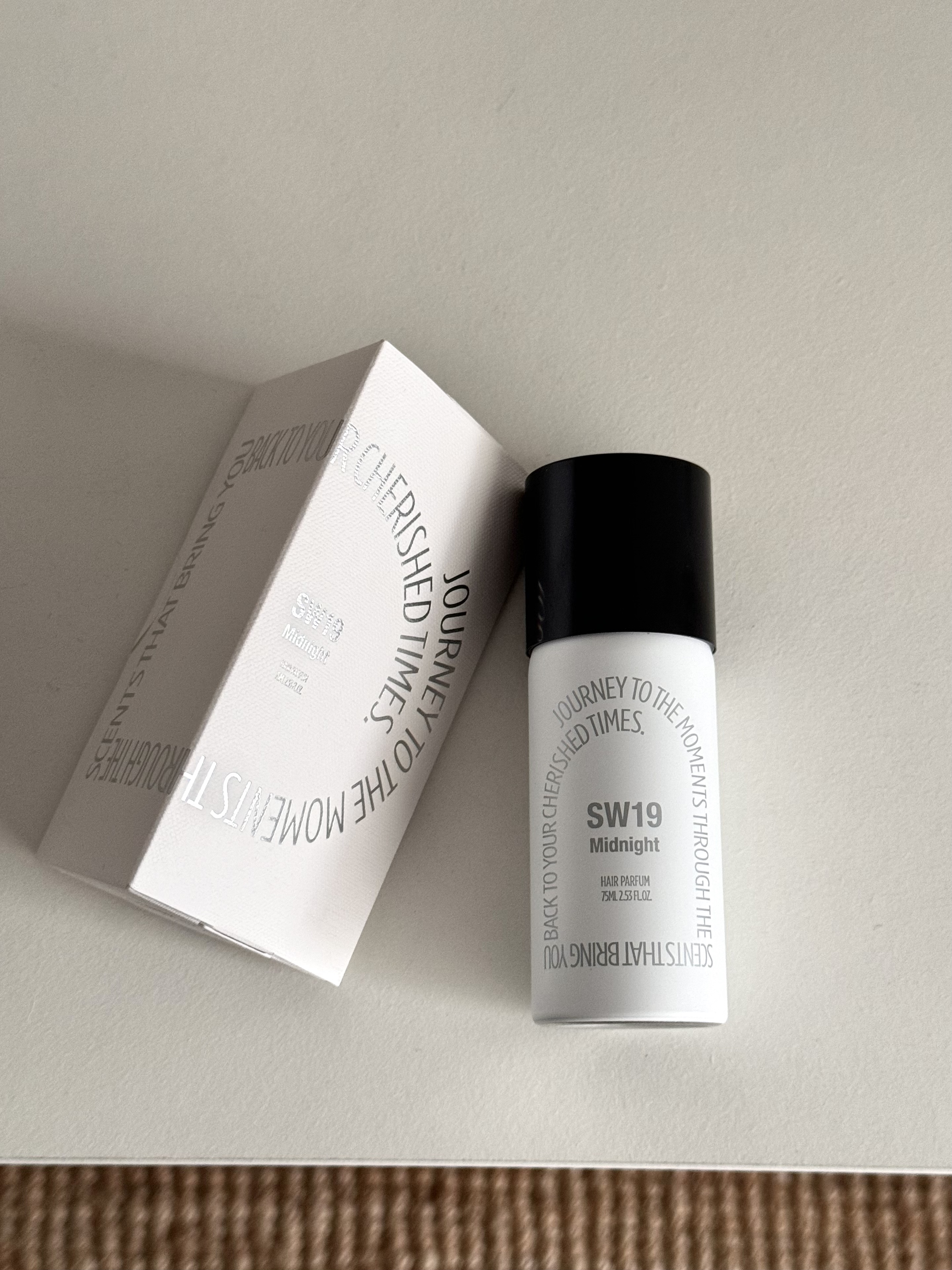 SW19韩国午夜伯贤同款Midngiht发丝香水麝香安息香头发喷雾75ml