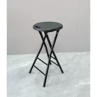 60 см высотой черная пластиковая поверхность