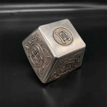 Antique bronze antique miscellaneous antique pure copper sun-entry gold doll retro white copper plated silver doll ornaments