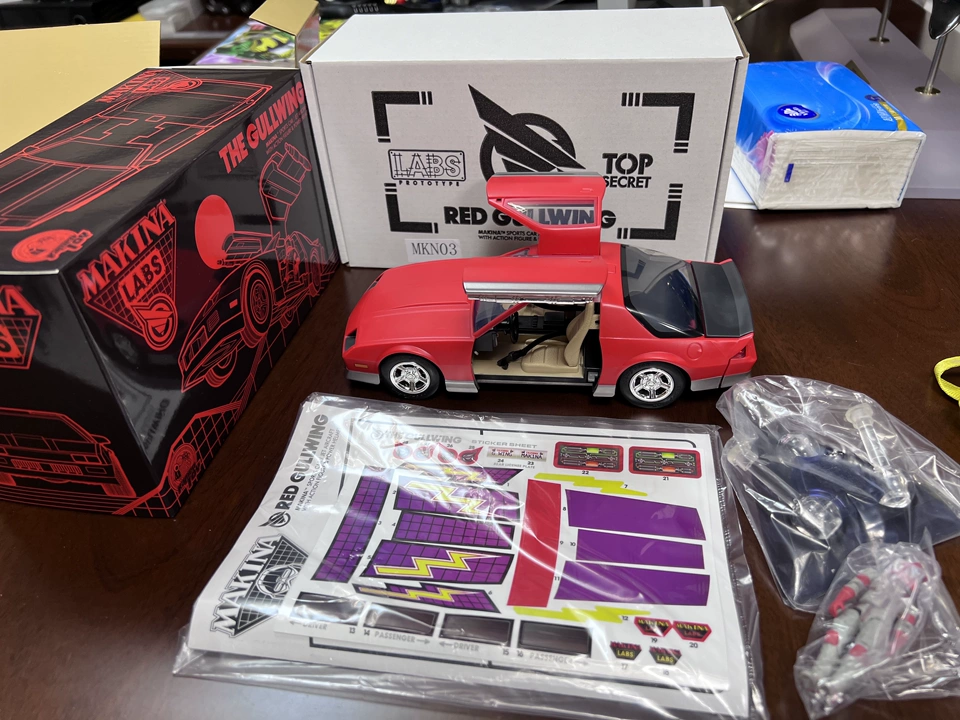 RAMEN TOY M.A.S.K MKN03 THE GULLWING 1/18 Sports Car Model