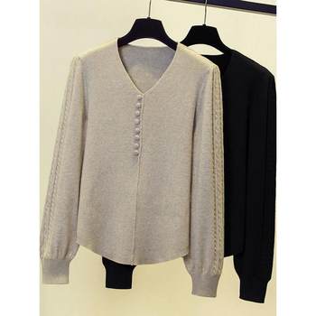 Autumn and winter loose and slimming 80-200jin jin equals 0.5kg western-style hook-knit top for women with irregular hem v-neck sweater 1204z