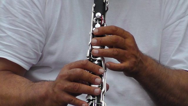 how to clean a clarinet mouthpiece