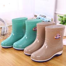 Short-tube rain boots for women non-slip and wear-resistant water shoes comfortable waterproof rubber shoes velvet warm water boots labor protection mid-tube rain boots