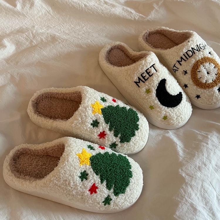 New Cute and Soft 3D Christmas Tree Cotton Slippers for Women, Warm Indoor Non-Slip Home Floor Slippers Ins New Cute and Soft 3D Christmas Tree Cotton Slippers for Women, Warm Indoor Non-Slip Home Floor Slippers Ins