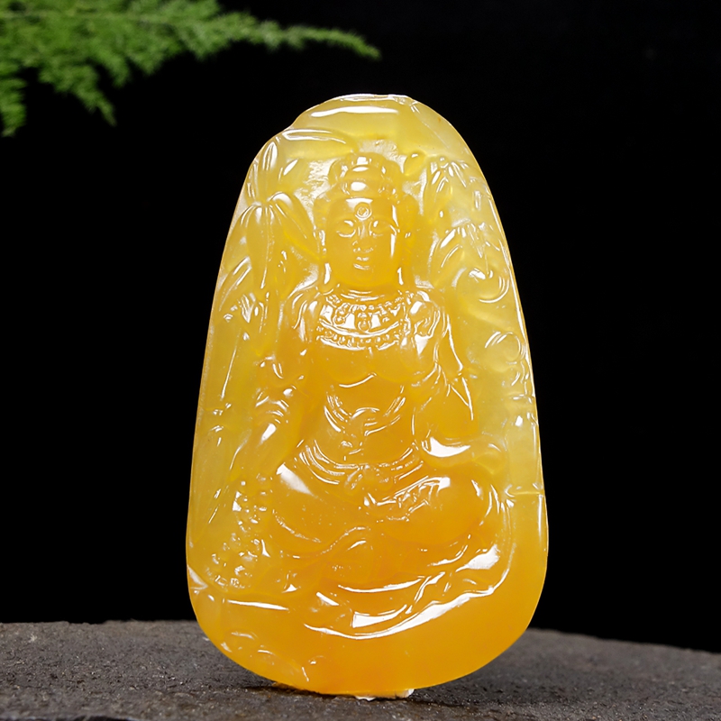 Clear goods drain full yellow Guanyin Yunnan Longling Huanglongyu < Purity of living beings > pendant with certificate-Taobao