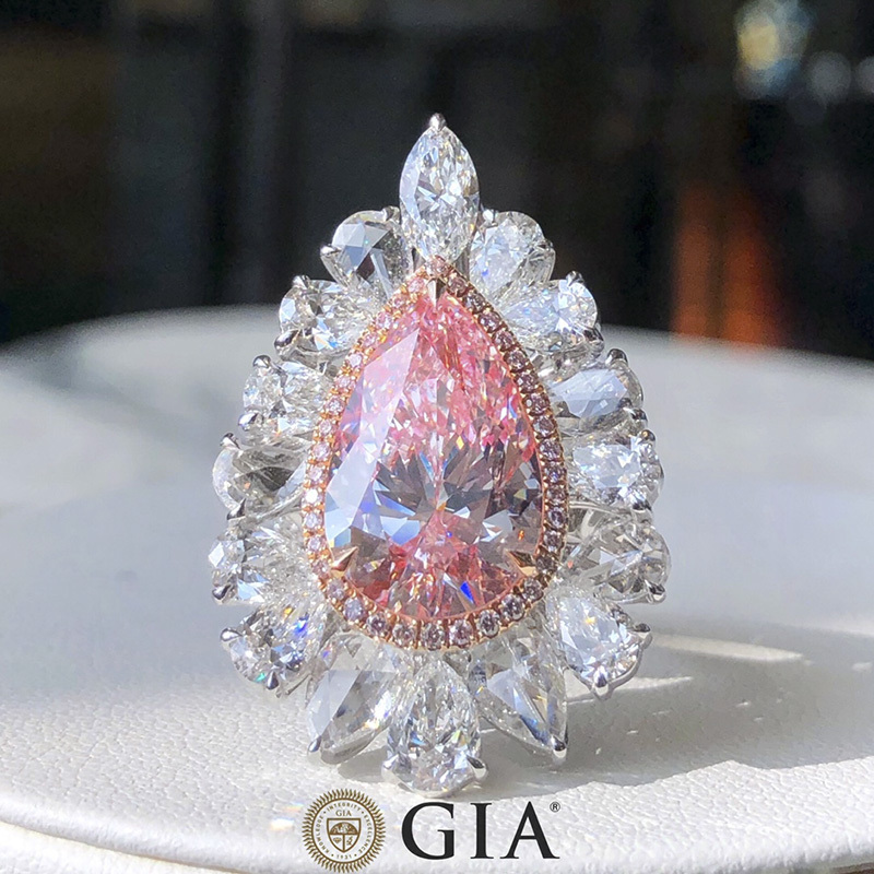 Gia Main Diamond 7.01 Carats Ftp Color Vs1 Clarity 18K Gold Teardrop-Shaped Diamond Ring Pink Diamond Custom-Made Collection Grade