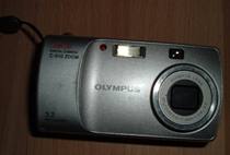 Olympus Olympus C-310 Zoom Camera 32 Megapixel 3x Optical Zoom