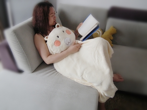 Loss-making daily order, cute bear, rabbit, high-quality car cushion, air-conditioning blanket, two-piece set