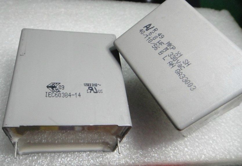 Italy ARCOTRONICS AV R49 Series 10V-2000V FILM CAPACITOR (full series)