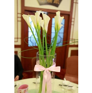 马蹄莲花束送爱人长辈毕业典礼普洱鲜花店同城速递景洪昆明华安县