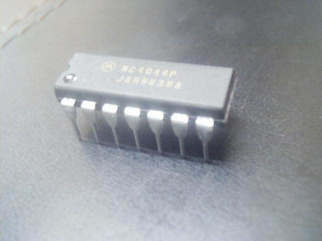 MC4044P new imported original components prices welcome to consult