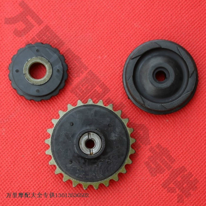 Tianhong TH90 Jialing JH70 Dayang 100 Máy bơm dầu ba chiều Bánh răng Bánh răng Hướng dẫn Căng - Xe máy Gears