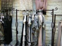 Hangers Iron drying rack Coat rack Clothes rack Clothing rack Floor-standing clothing display rack spot