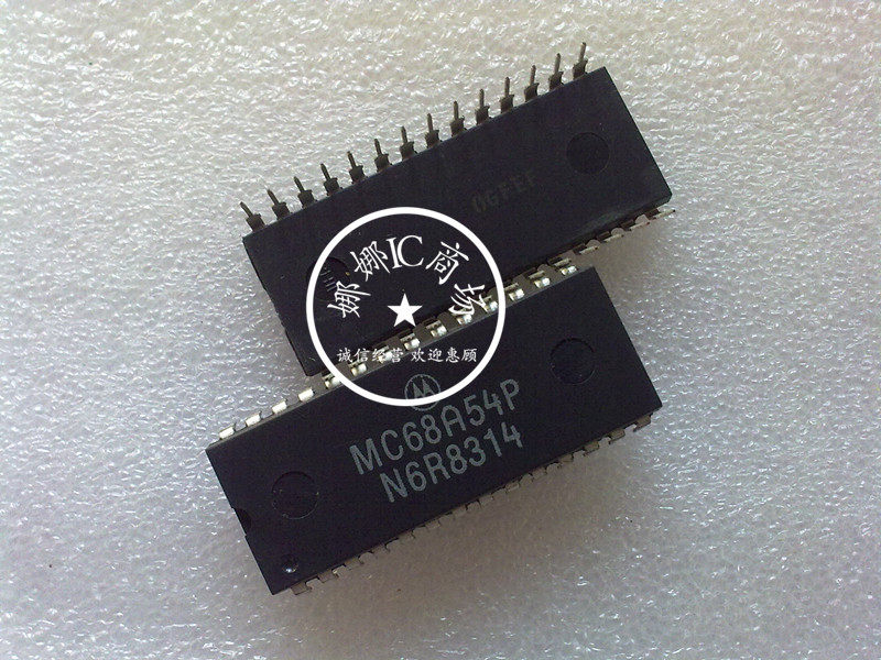 MC68A54P DIP-28 New imported original shot