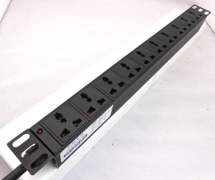 10 10A national standard universal hole 3 plug power indicator main shell pdu row seat cabinet special wiring board 10 holes