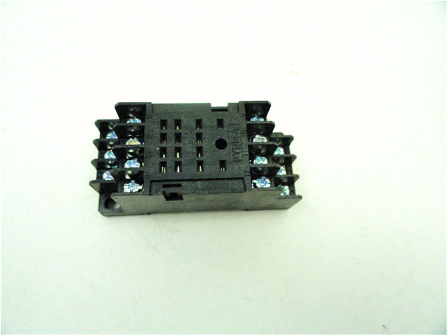 PYF - 14A Shanghai Quhong Relay seat PYF14A with HH54P relay
