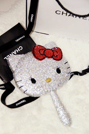 Manual DIY sticky drill with a portable make-up mirror cute cartoon KT cat mirror handle mirror hand grip with hand grip mirror