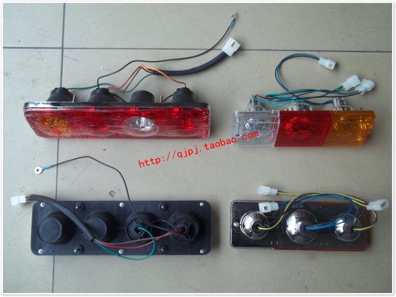 Zongshen Lungxin Futian Dajiang Three - wheel Motorcycle Accessories Rear tail light steering lamp brake light