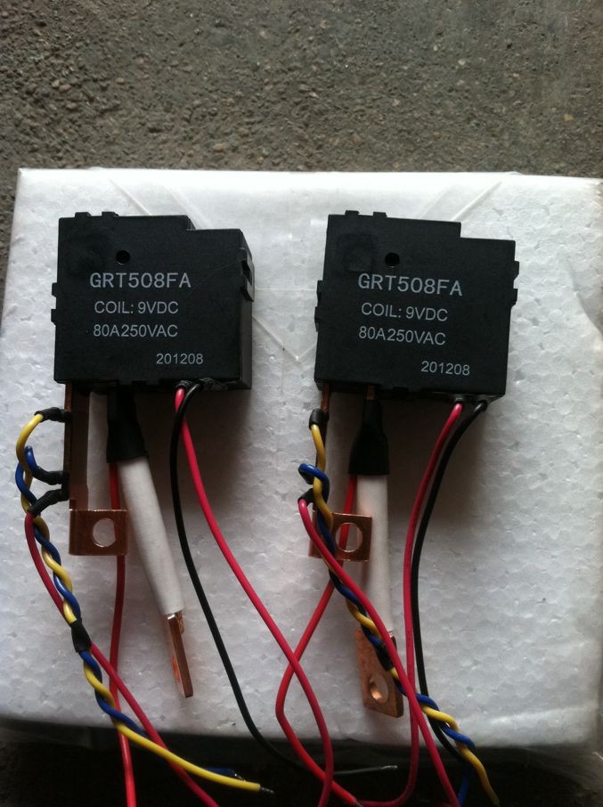 Spot supply GRT508FA automotive relay 9VDC 80A 250VAC with plug-in spot available for shooting