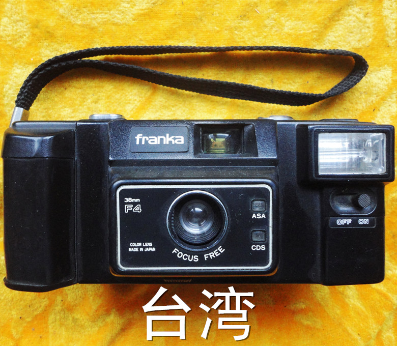 Taiwan type 500 small strange old camera original tote bag complete without damage function Normal special sale