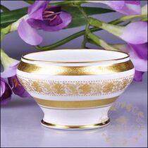 New British Aynsley Porcelain Pure Hand - made 24K Gold relief pattern Collection cylinder tea set