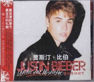 Justin Bieber 贾斯汀比伯：圣诞幸运枝下CD 赠B宝限定版圣诞单曲